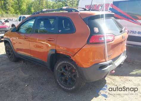2016 Jeep Cherokee Trailhawk из США, поврежденный, VIN 1C4PJMBS2GW255368